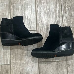 Cole Haan Black Wedge Ankle Boots Retails $130